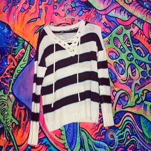 American Eagle sweater